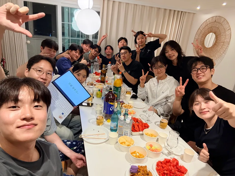 Lab group photo at the summer retreat